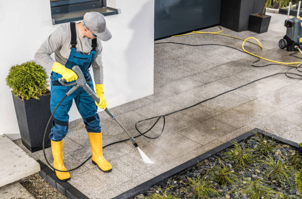 Best Commercial Pressure Washing  in Kingstowne, VA